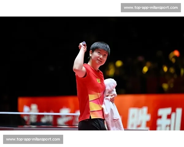 场边零互动引争议，孙颖莎举动暗藏深意