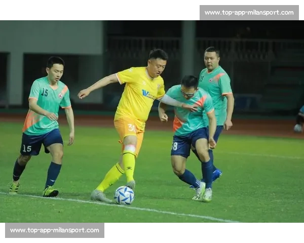 第五届社区杯 8 人制足球赛通州赛区热血开赛