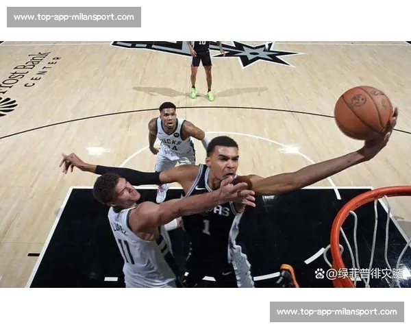 四将离队双核拖累，NBA 超巨有望逃离解体雄鹿