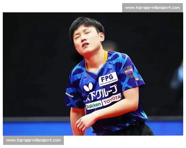 张本智和赛场狂飙四川方言喊爸递衣服 网友笑称：语言系统卡 bug 了！